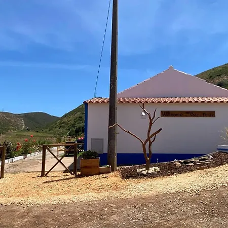 Дом отдыха Casa Do Vale Алжезур